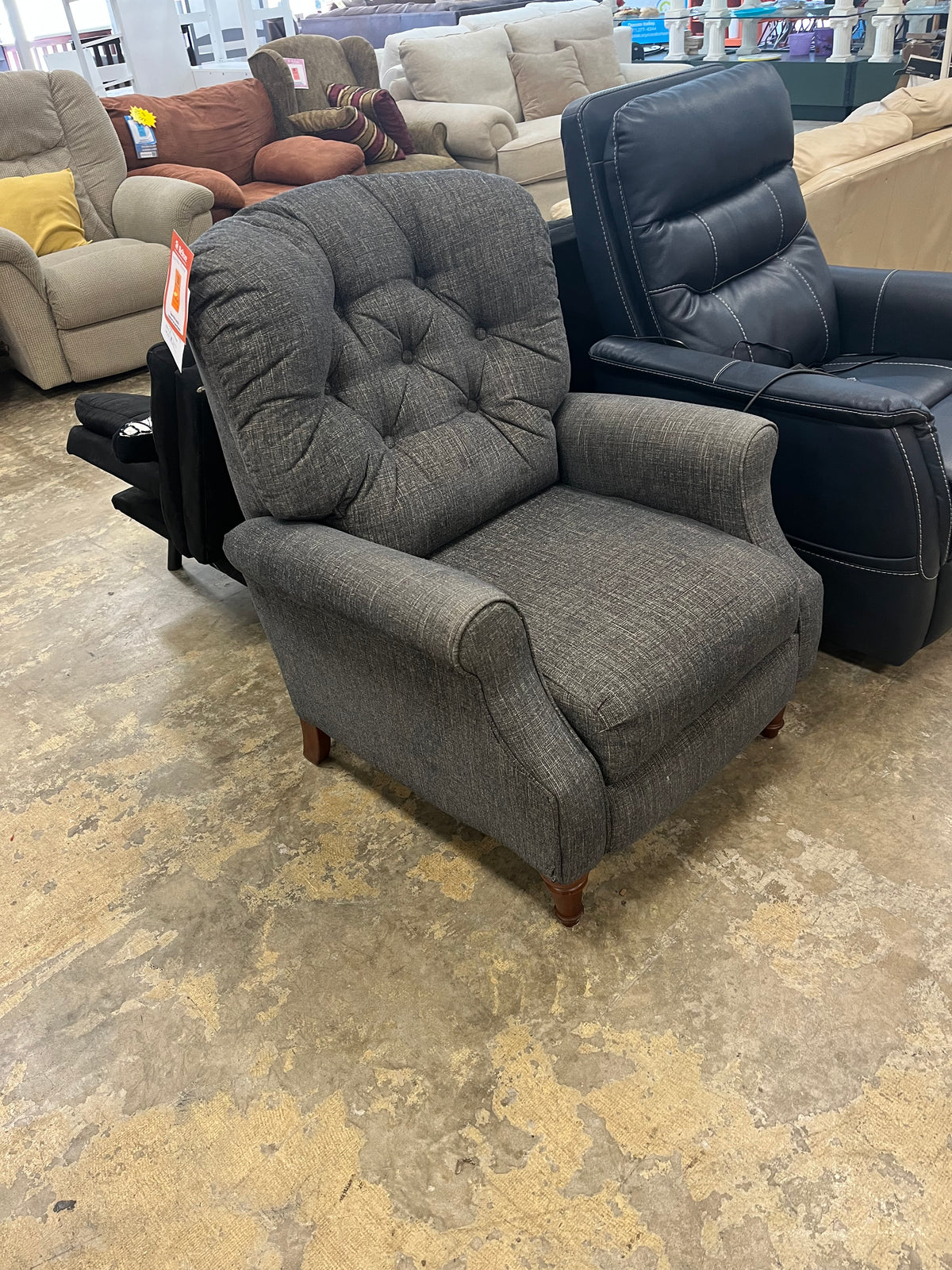 gray fabric recliner