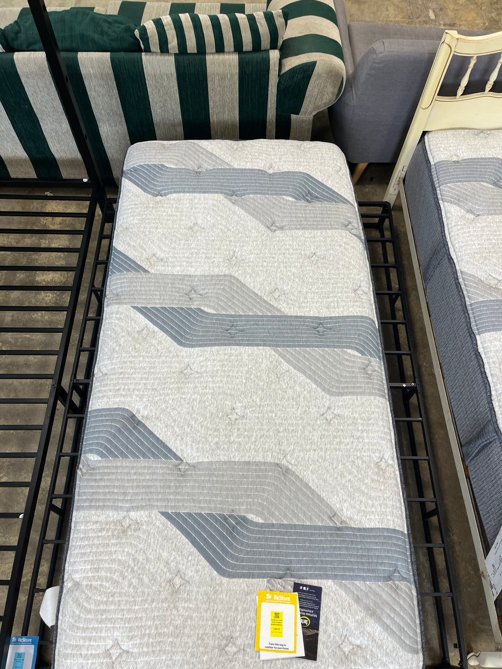 brand new twin serta icomfort hybrid mattress